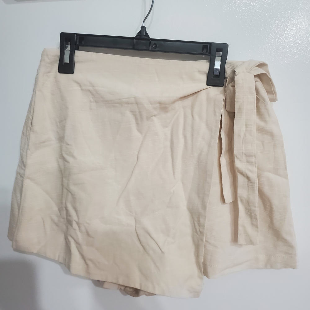 Women's Cream Wrap Mini Skirt - Picture 6 of 11